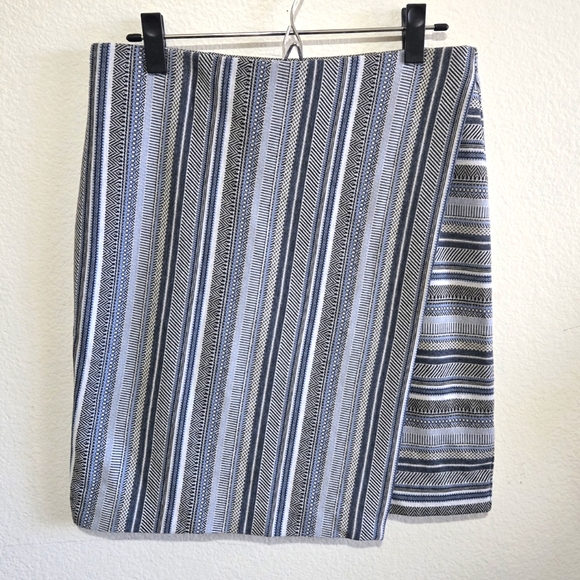 J. JILL Faux Wrap Pull-On Skirt Blue White Black Stripes Elastic Waist Small - Picture 1 of 12